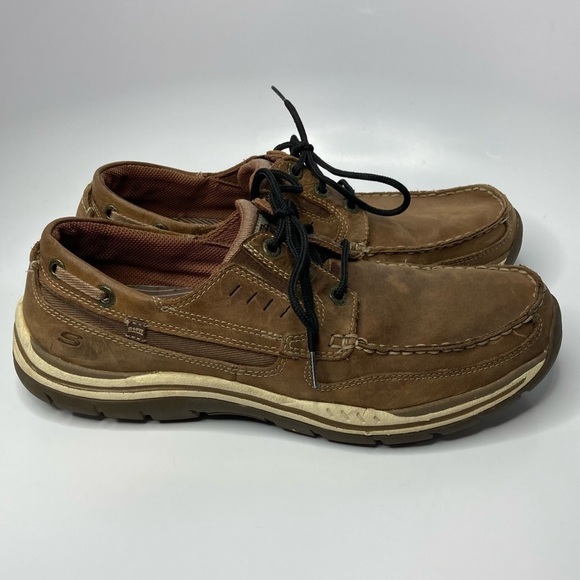 Skechers relaxed fit memory foam boat shoes size 11 - Picture 1 of 9